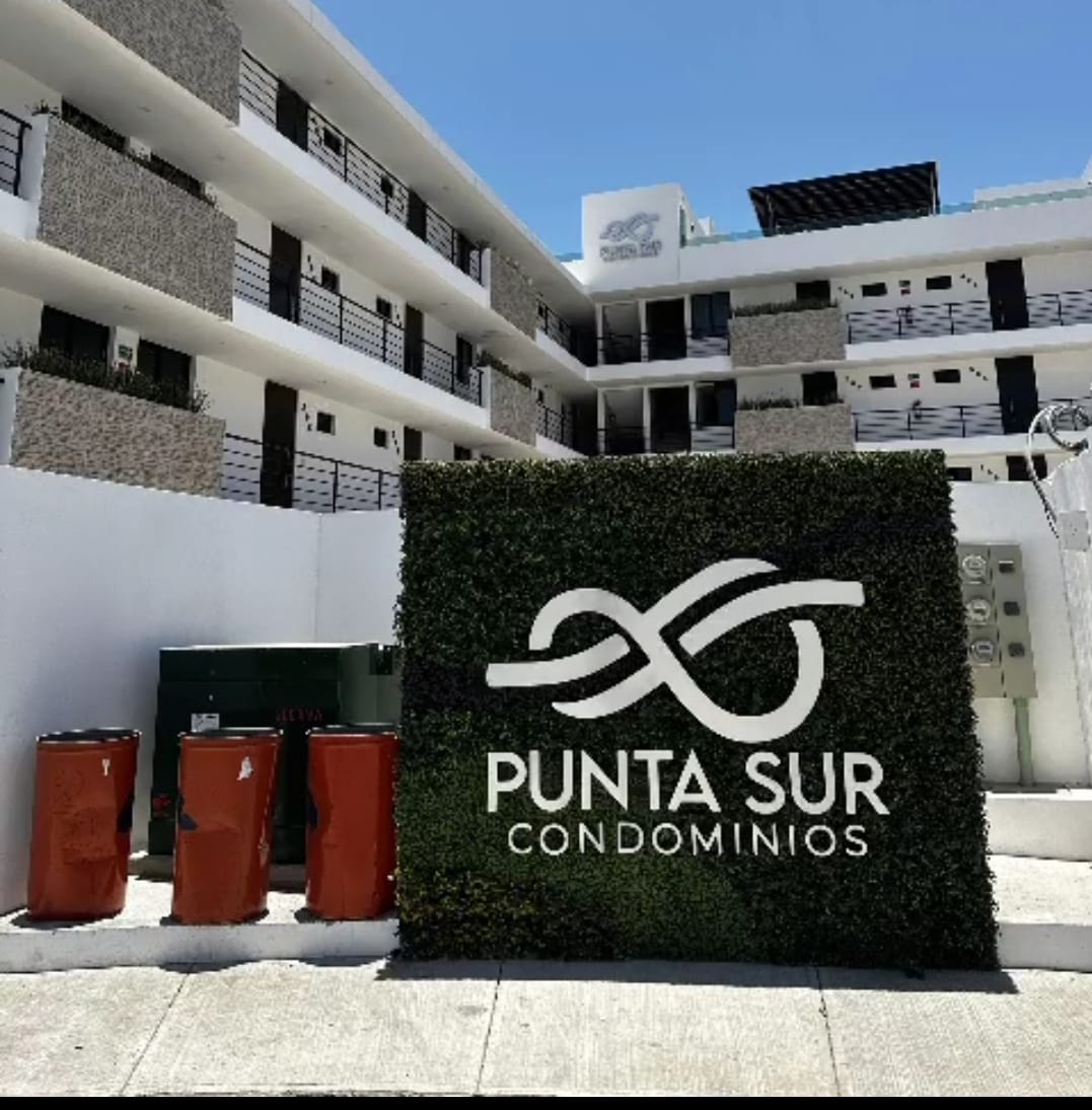 Departamento en venta en Punta Sur Condominios en Mazatlán, Sinaloa.