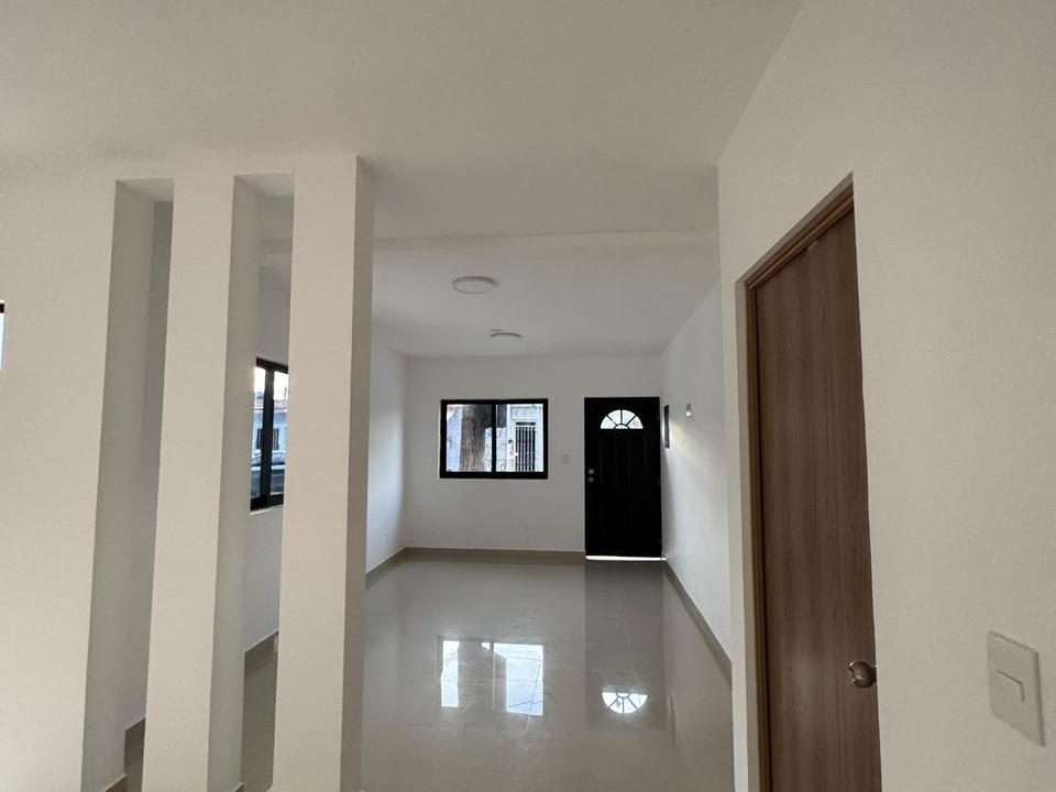WhatsApp Image 2025-09-22 at 4.14.44 PM (1)